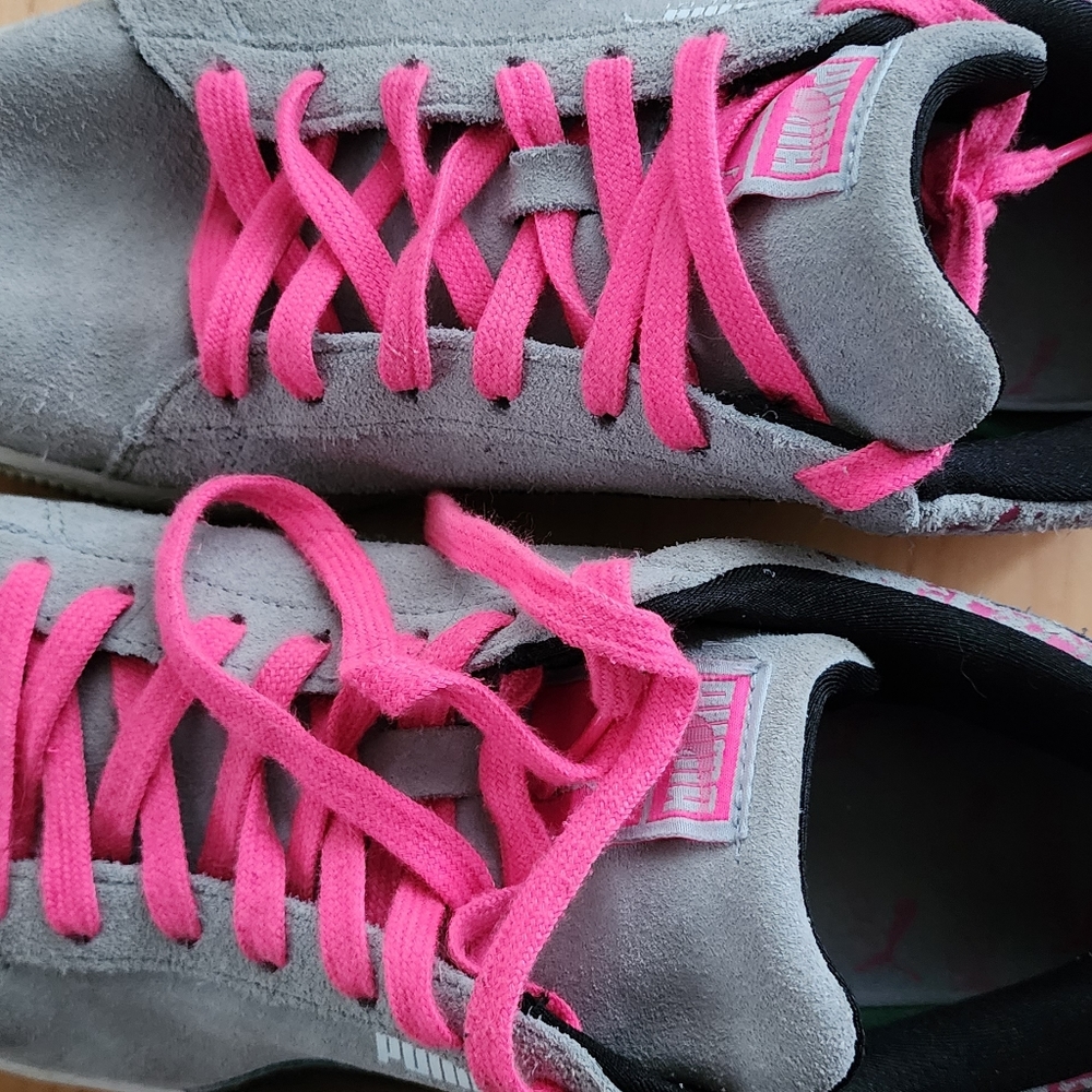 SIZE 10.5 MENS SUADE PUMA PINK AND GRAY